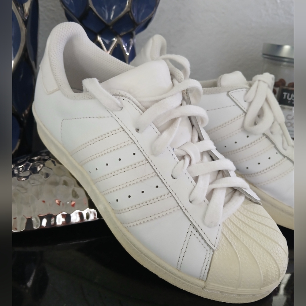 White Adidas Women's Sneakers